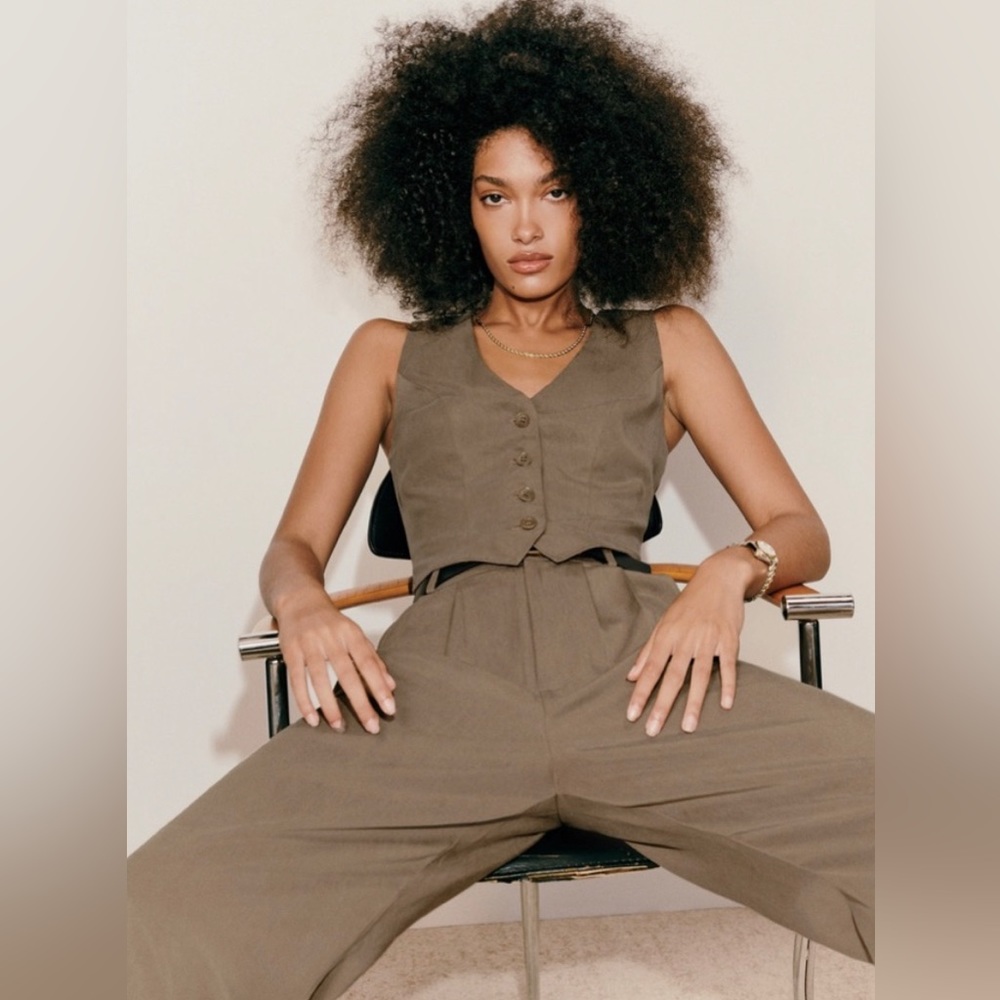 devin twill mushroom vest- reformation